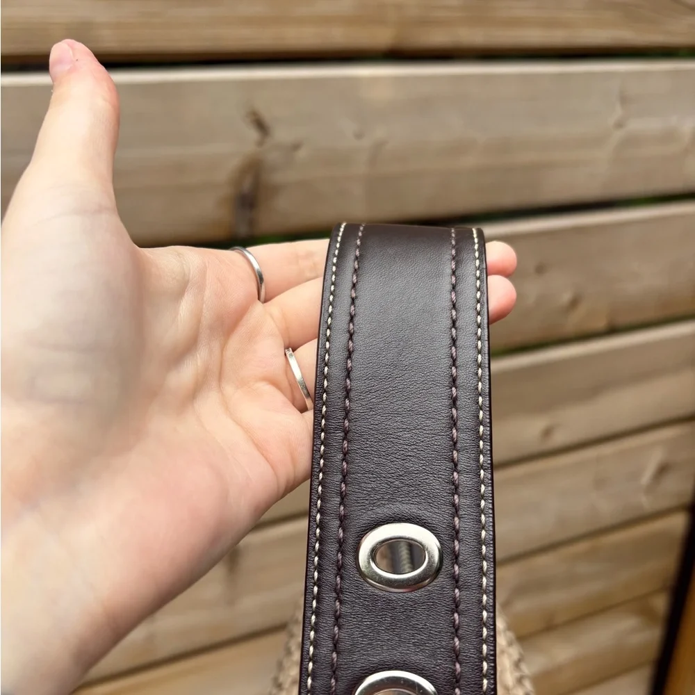 Coach Brown and Cream Shoulder Bag with Floral Accent - Picture 3 of 4